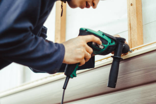 Best Siding Removal and Disposal  in Newport, WA
